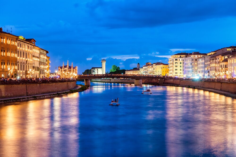 Italy festivals blog -- Pisa, Italy. Luminara lights festival with Lungarni Gambacorti and Pacinotti view