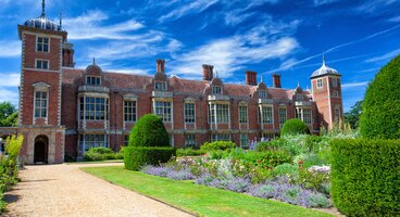 Coast and Country Houses of Norfolk