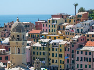 Sunny Vernazza from the mountain footpath Monterosso-Vernazza, Cinque Terre, Liguria, Italy