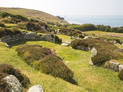 Halangy Down, Bronze Age courtyard house settlement, St Mary's, Isles of Scilly, Cornwall, England, UK